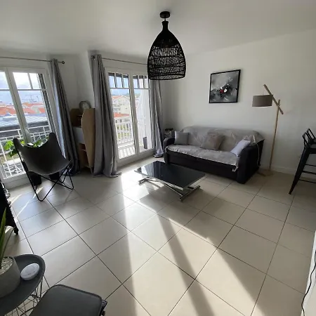 T2 Pour 4 Personnes Au Coeur D'arcachon Avec Wifi Et Equipements Modernes - Fr-1-474-176